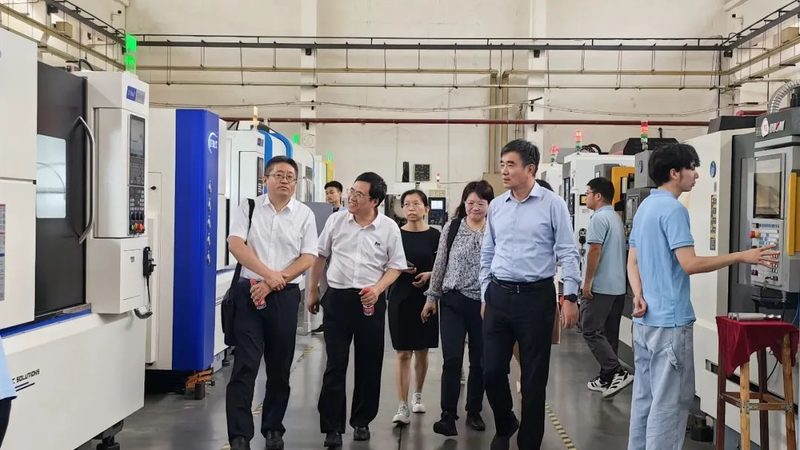 直线振动筛不下料？揭秘处理方法与原因分析